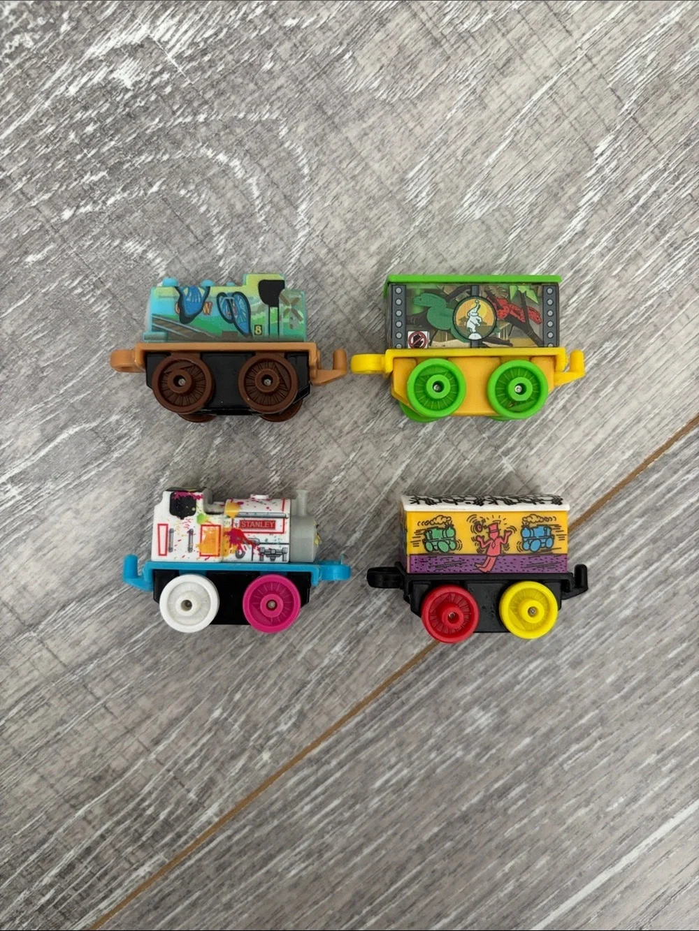 Lot of Thomas Minis